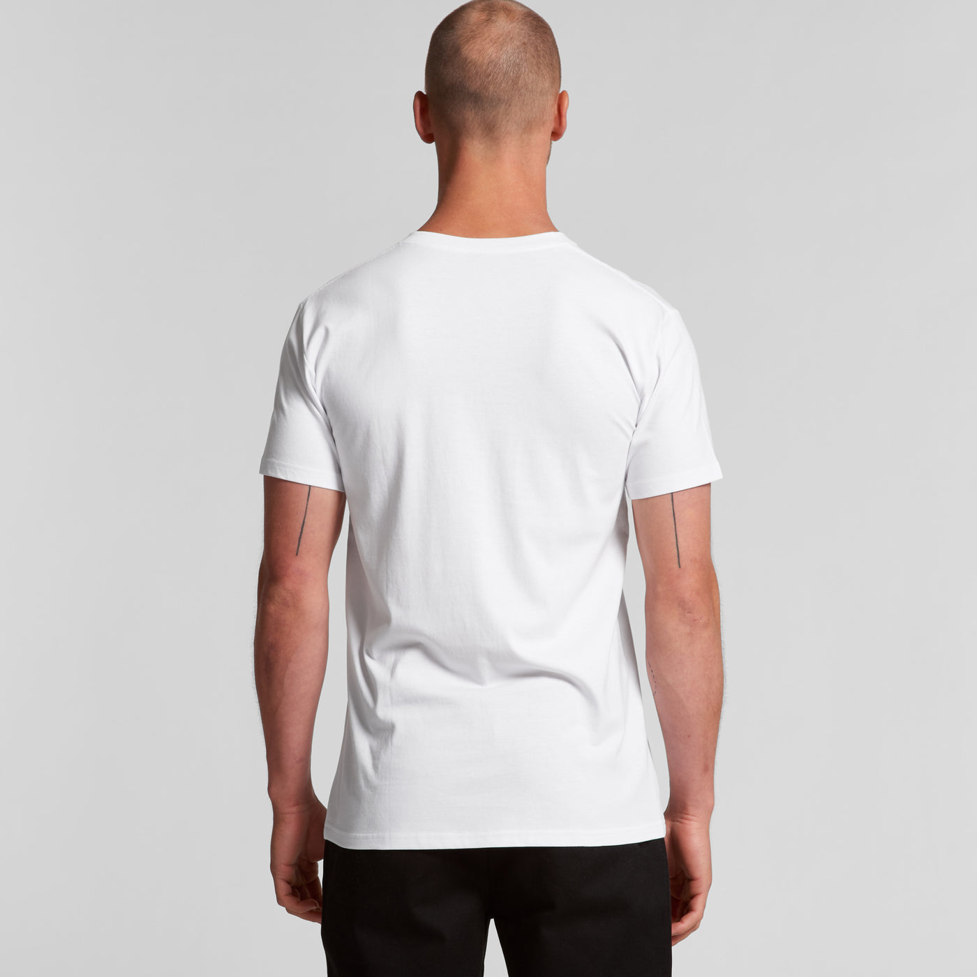 MENS STAPLE V-NECK - 5001V